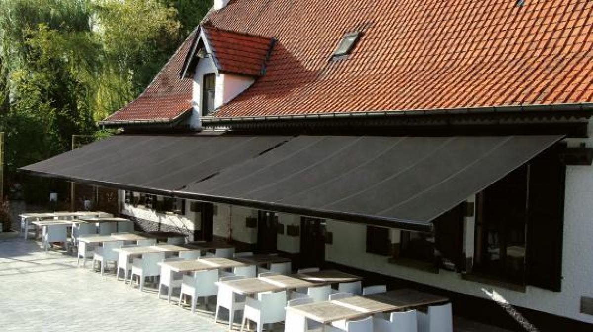 Knikarmschermen horeca