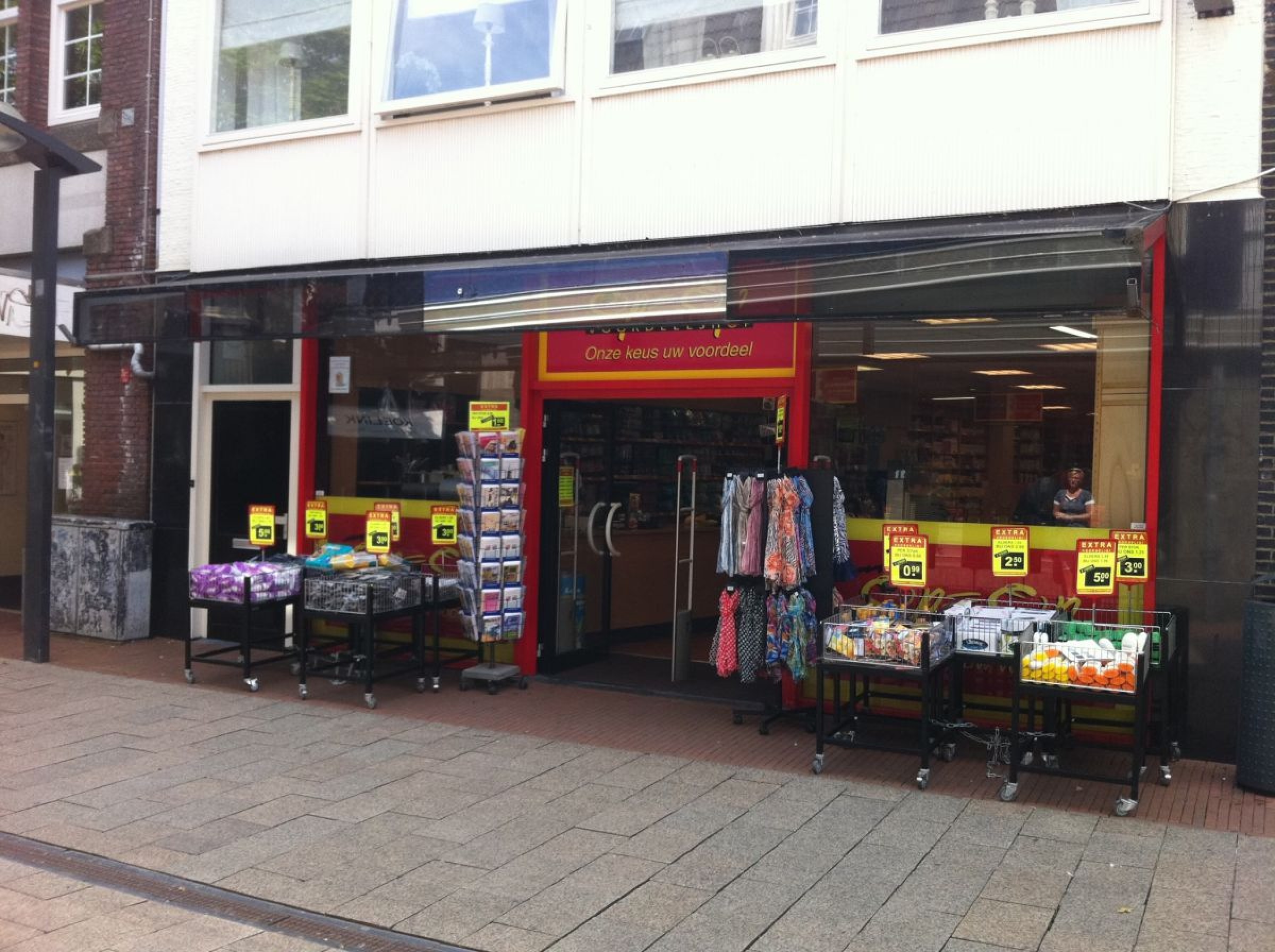 Gemotoriseerde winkel markies